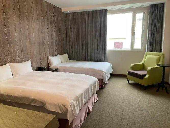 Deluxe Quadruple room