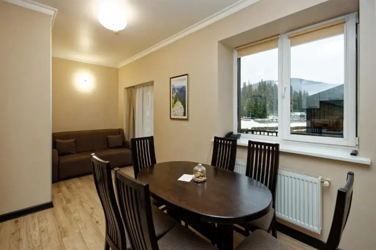 1 Bedroom Apartment