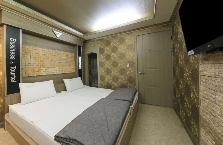 Economy Twin room