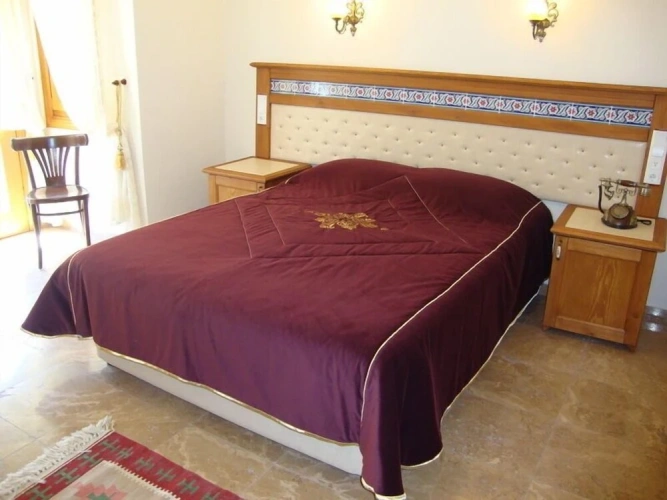 Standard Double room with city view