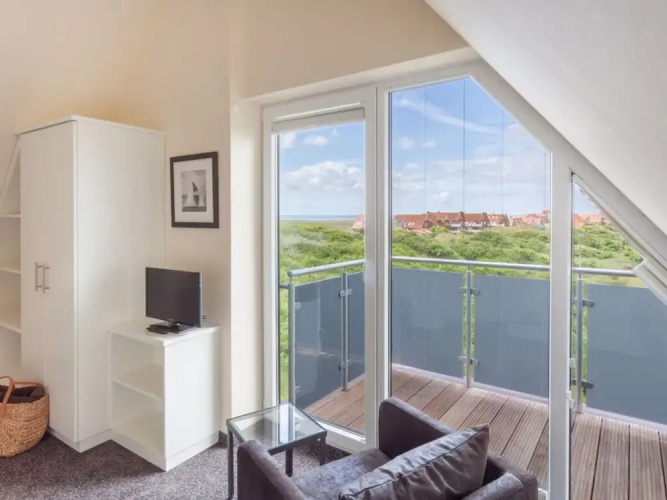 Dunenhuus Ost Modern Retreat