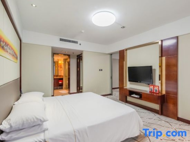 Deluxe Double Suite