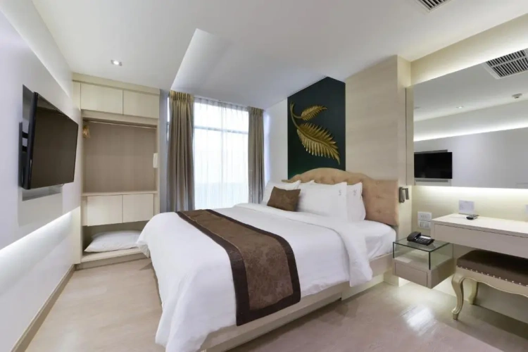 Deluxe Double room