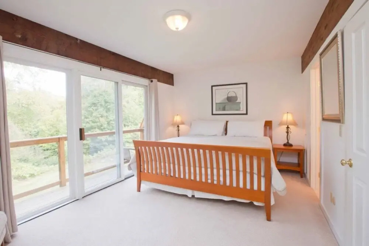 2BR Topnotch Condo