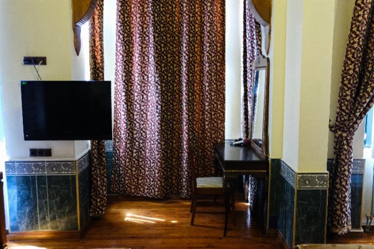 Classic Triple room