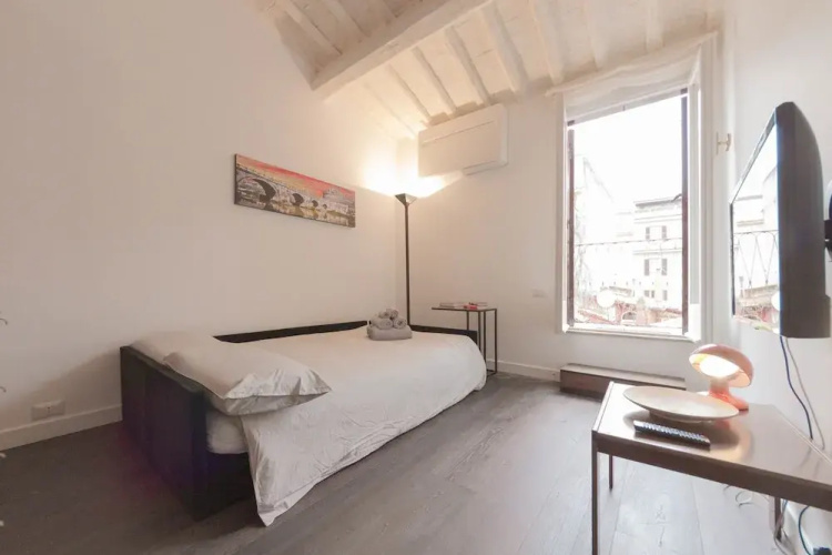 Borgo Pio Vatican Apartment