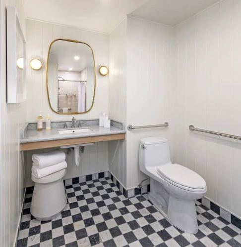 2 Bedrooms Suite