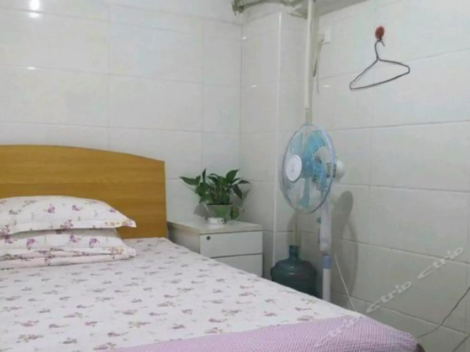 Huadu Hostel