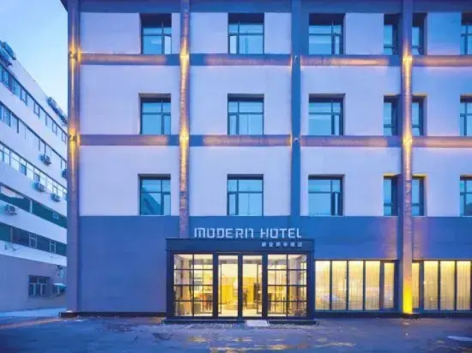 Modern Hotel