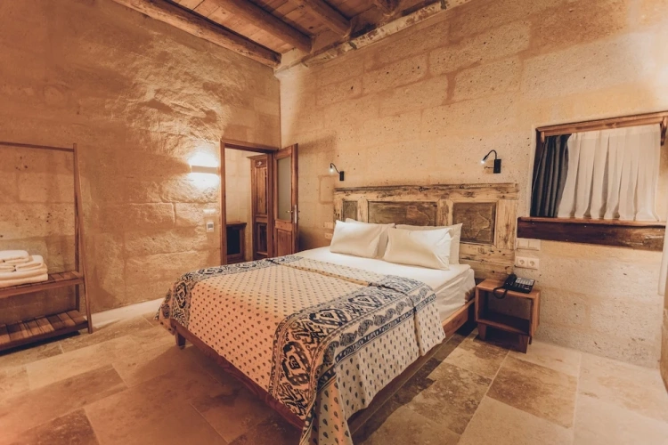 Standard Double room with courtyard view