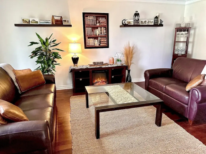 Settlers Suites