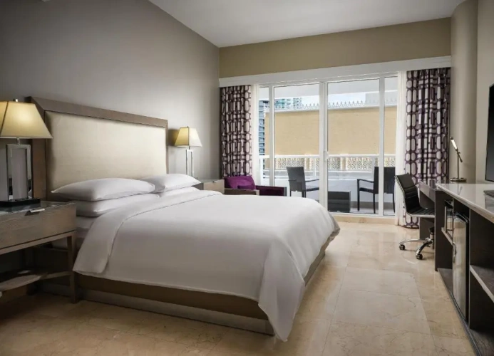 Double room with balcony and with park view