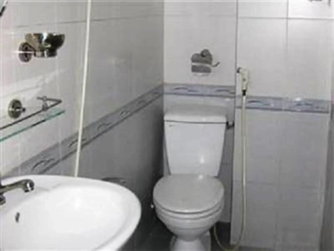 Phuong Thu Hotel