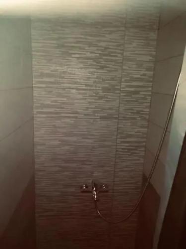 Minimal & cozy ΣΤΟΥΝΤΙΟ ΜΕ ΔΩΡΕΑΝ ΧΩΡΟ ΣΤΑΘΜΕΥΣΗΣ