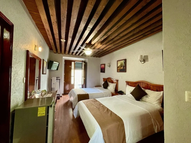 Classic Quadruple room
