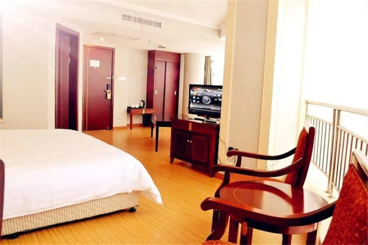 Motel 168