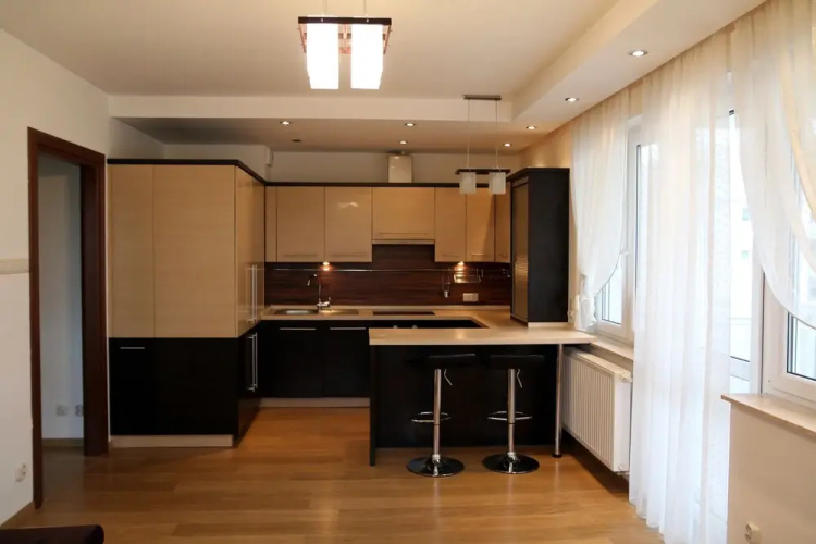 Apartament F&J 12