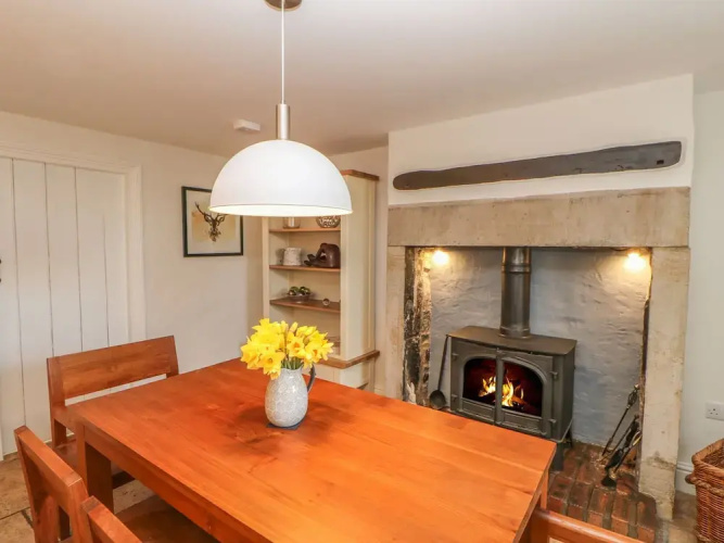 The Hill Cottage
