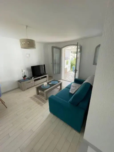 Adorable petite maison à 400m de la mer