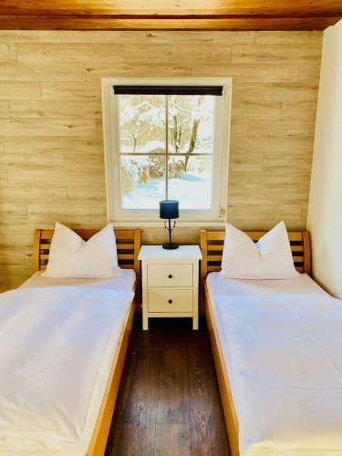 2 Bedrooms Apartment with garden view