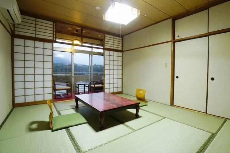 Standard room with river view