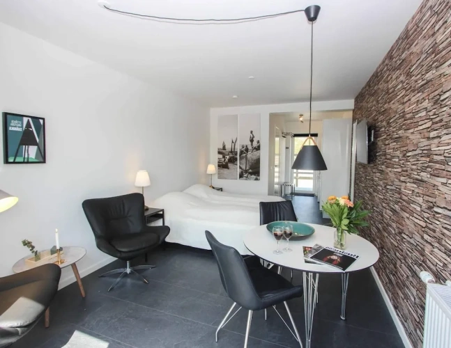 1 Bedroom Cottage