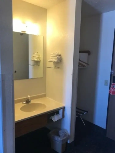 Standard Double Suite