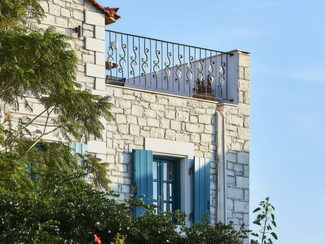 Villa with sea view