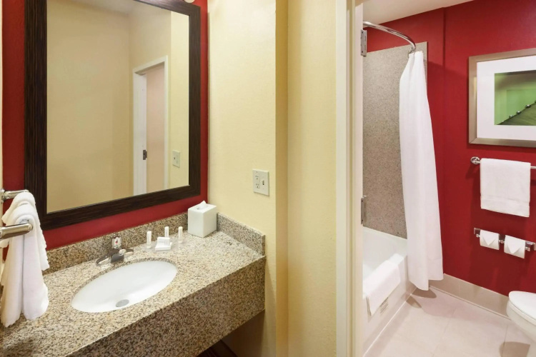 Courtyard by Marriott Jackson
