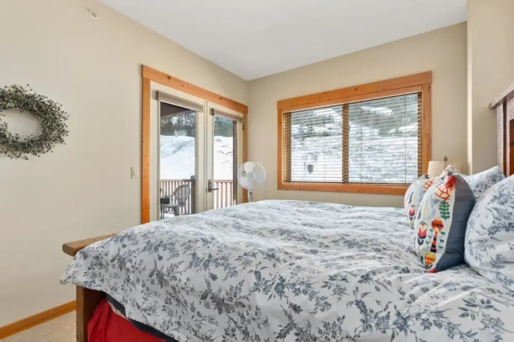 Black Diamond 3 Bedroom Condo
