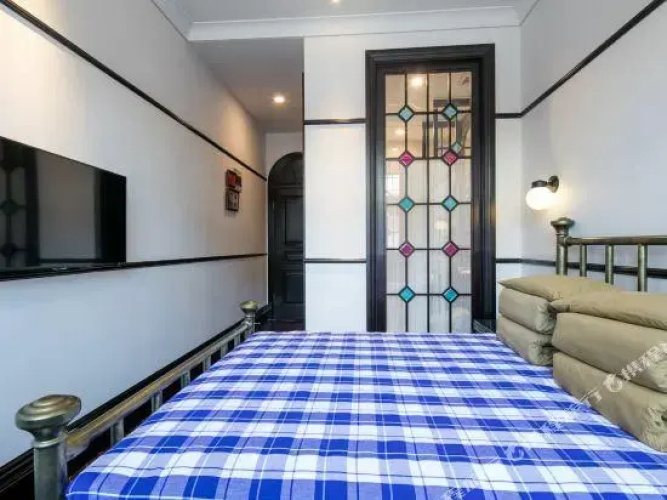 The 7th Day Themed Hotel