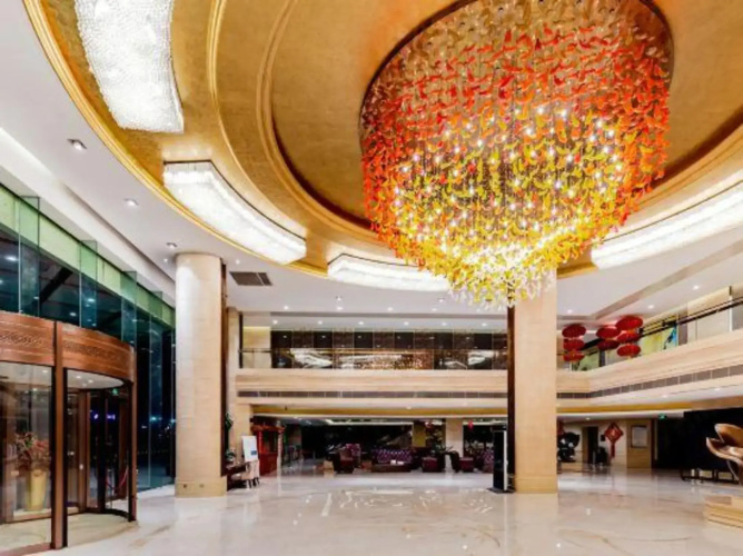 Lexes Global Hotel