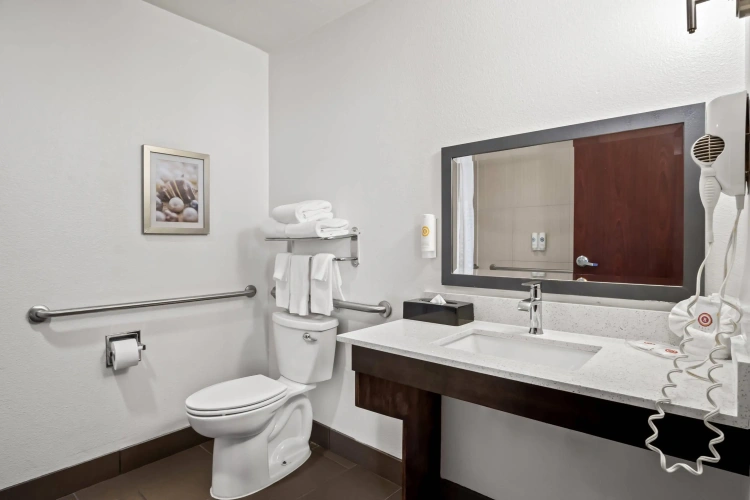 Quadruple Suite