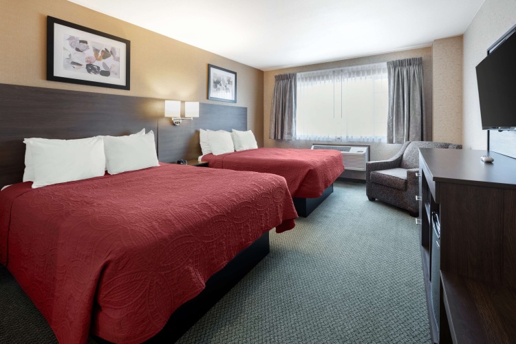 Quadruple Suite
