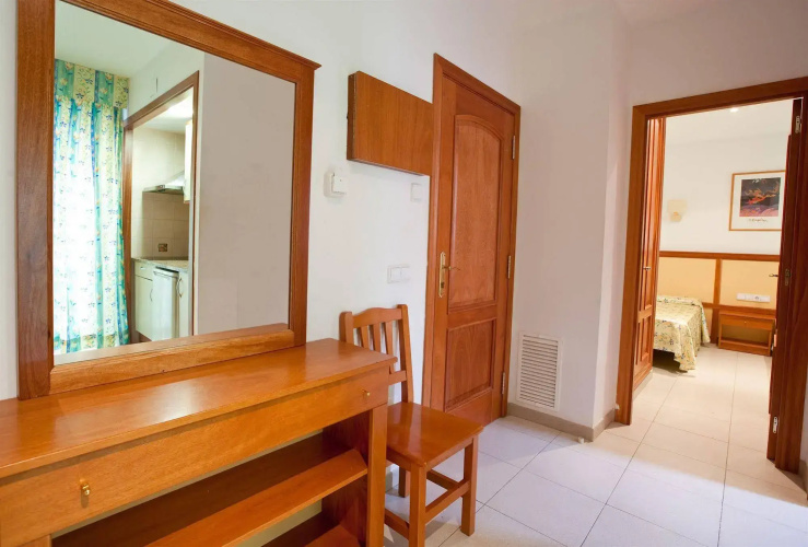 Apartamentos Royal