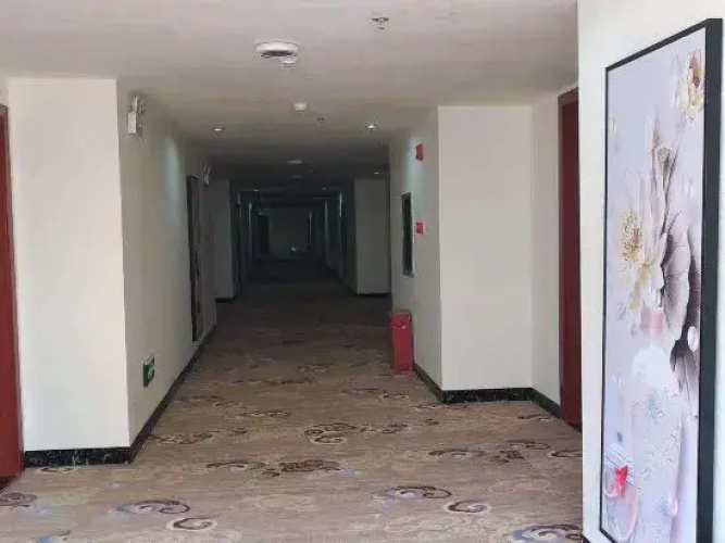 Luodian Chaohui Hotel