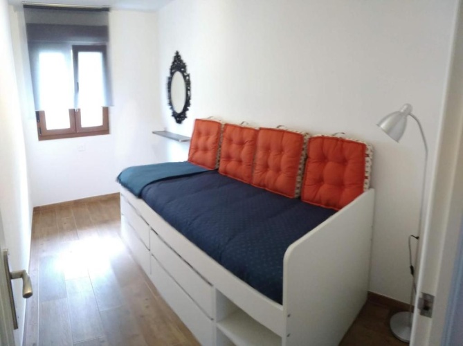 3 Bedrooms Apartment