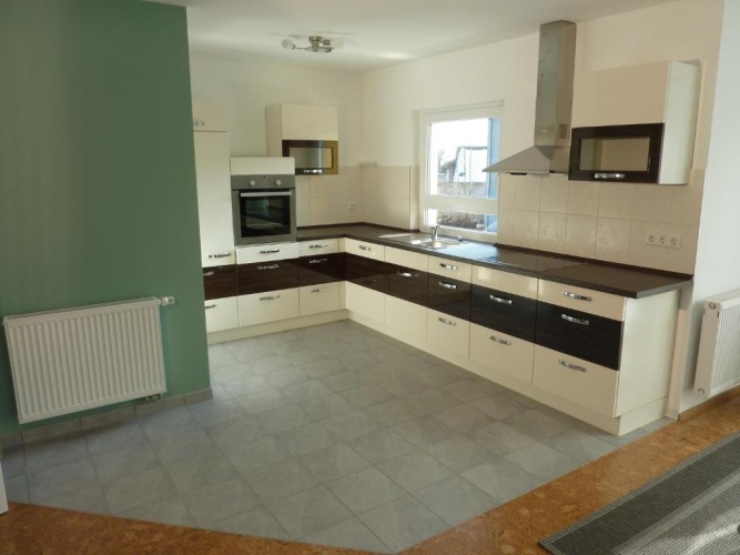 3 Bedrooms Cottage