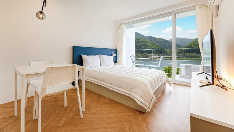 Gapyeong Rowa Riverview Pension