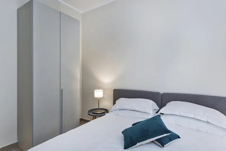 Corsica Boutique Apartment 8 - P Iva - 熱拿亞