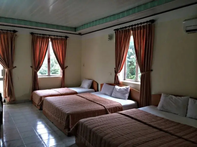 Long Hai Hotel