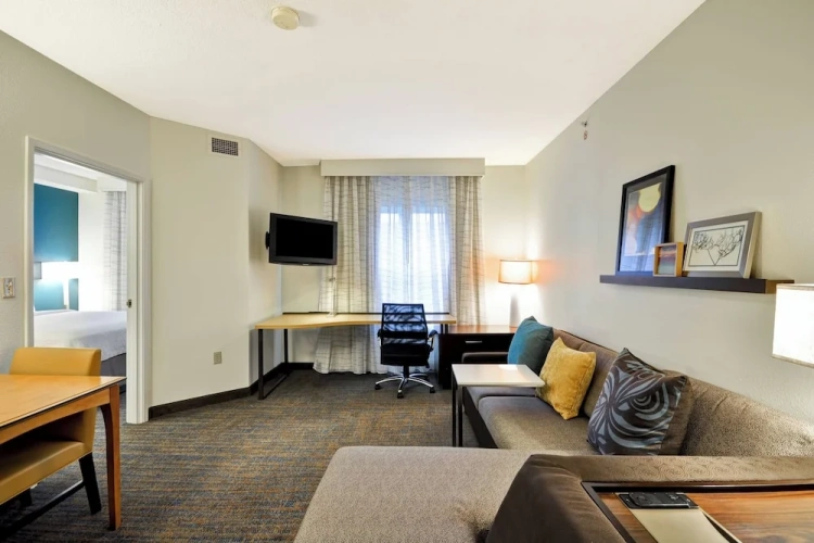 2 Bedrooms Double Suite with view