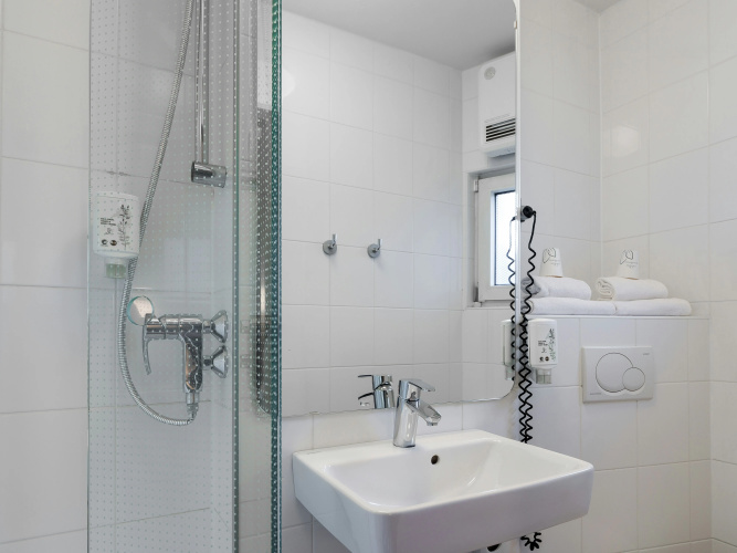 B&B Hotel Düsseldorf-Mitte photo 9