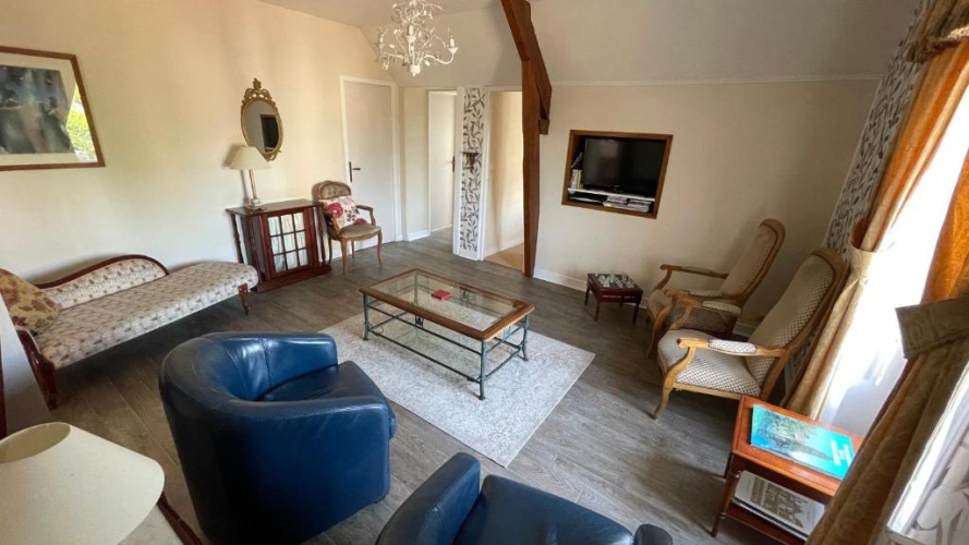 2 Bedrooms Double Apartment