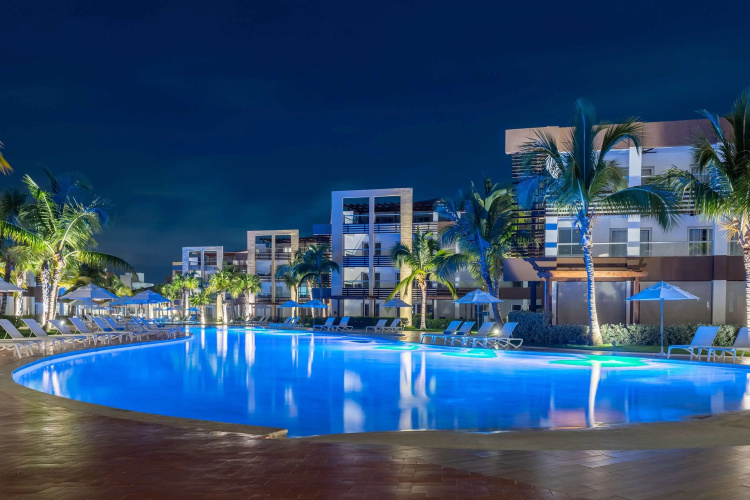 Blue Beach Punta Cana Luxury Resorts photo 15