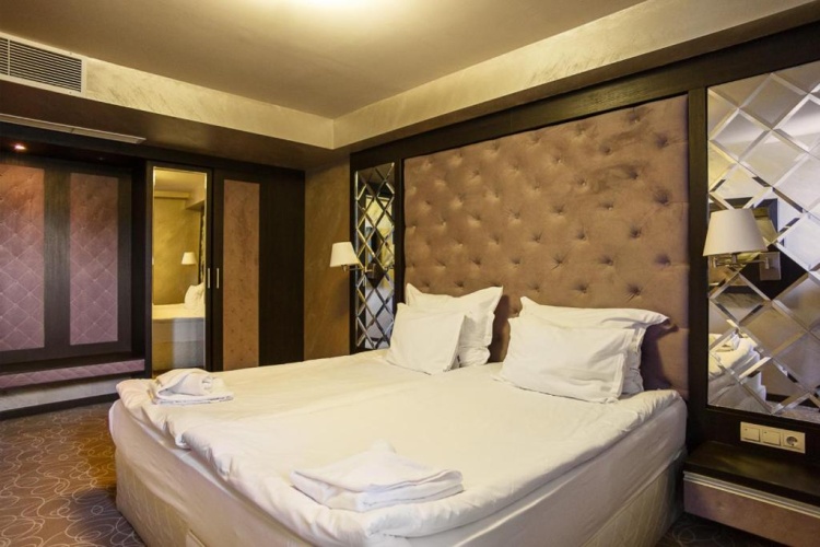 1 Bedroom Suite with balcony