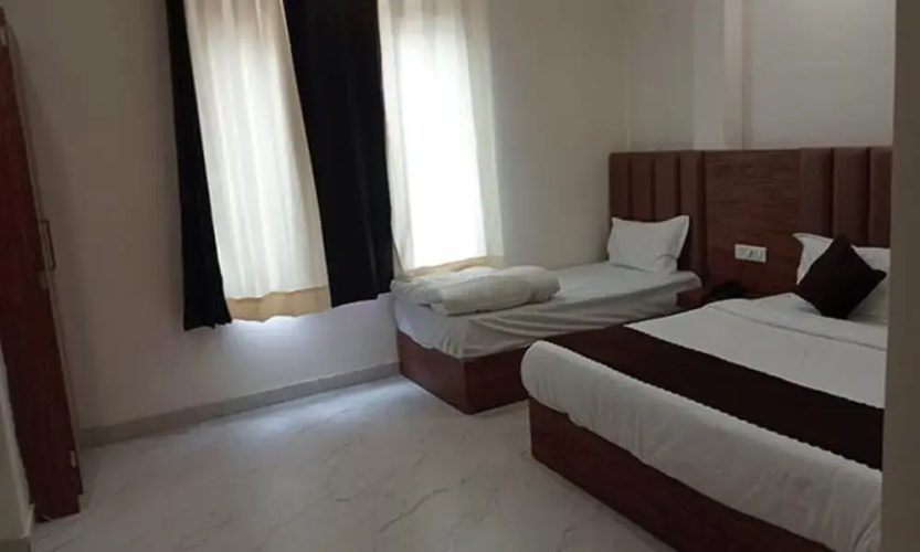 Fabhotel Shaurya Inn I