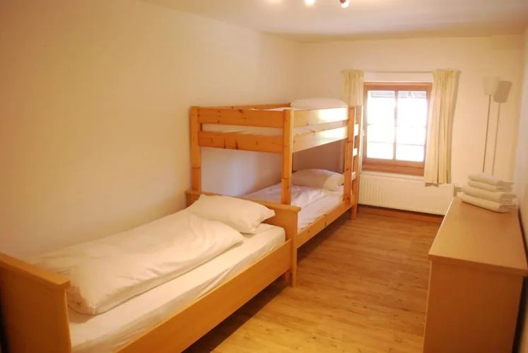 1 Bedroom Economy Triple room