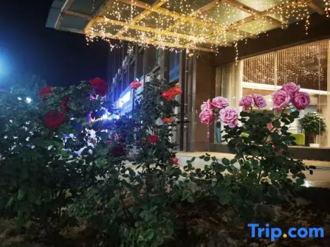 YanDongHotel