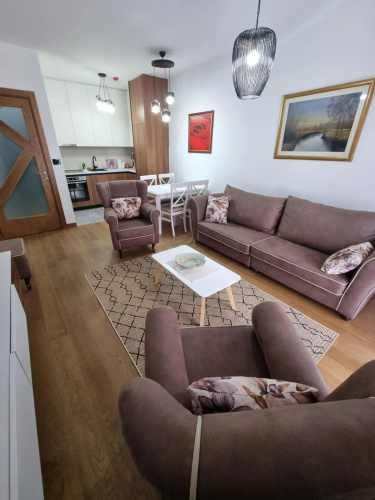 Fantastic new centre apartment